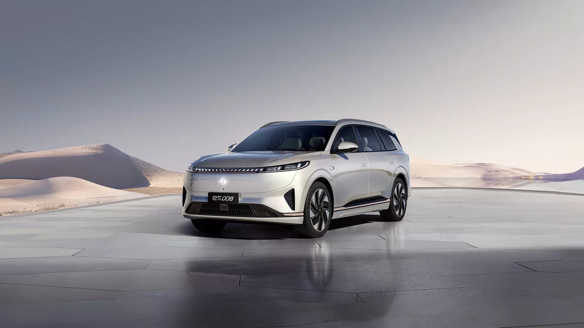 Dongfeng EP 008